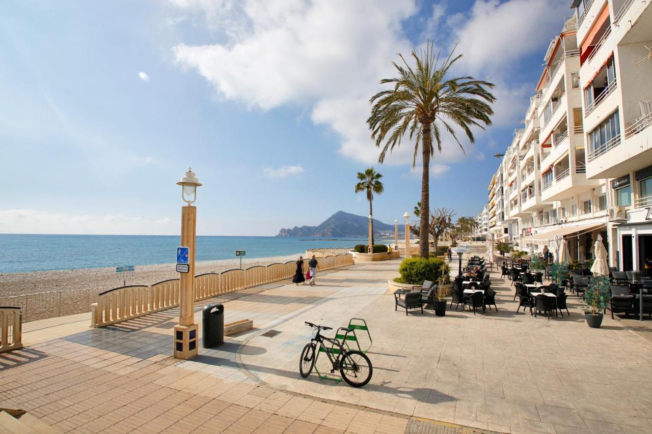 Sunny Apartment In Altea Near The Beach Bagian luar foto
