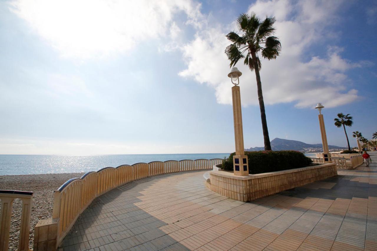 Sunny Apartment In Altea Near The Beach Bagian luar foto